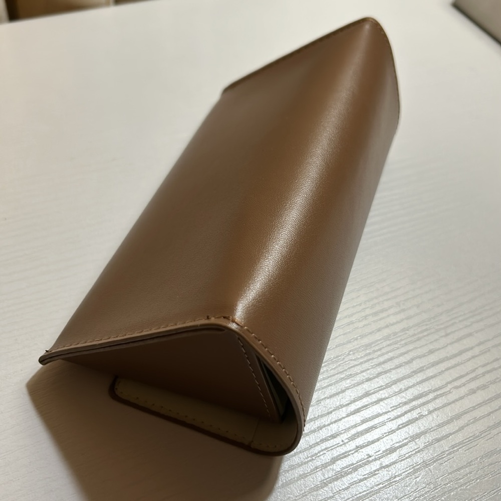 Excellent Burberry brown glasses case - Picture 4 of 6